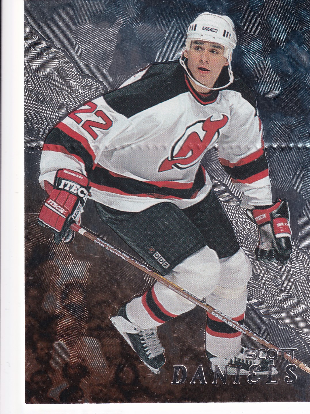 Scott Daniels - 1998/99 Be A Player - #229