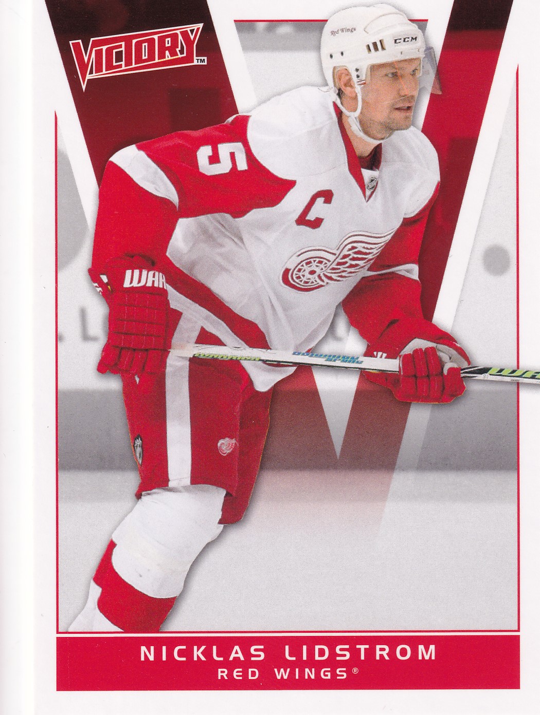 Nicklas Lidstrom - 2010/11 Victory Hockey - #69
